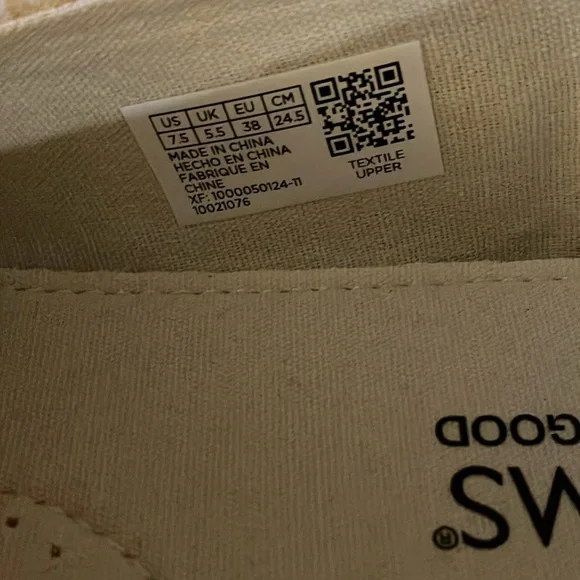 Women’s Tom AlPargata Natural Seashell Print Slip on Shoes Sz 7 1/2  EUC Canvas - Picture 5 of 9